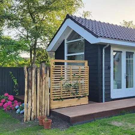 Tiny House, Close To Amsterdam And Zaanse Schans Apartamento Oostzaan