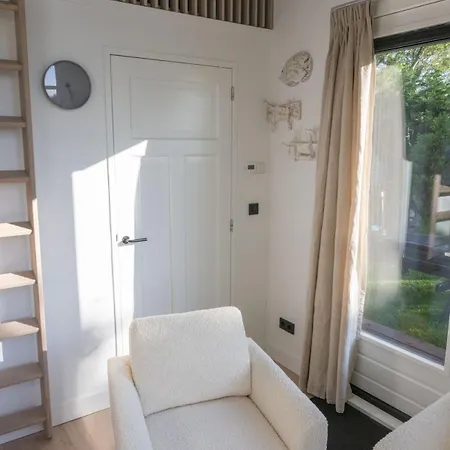 Apartment Tiny House, Close To Amsterdam And Zaanse Schans *