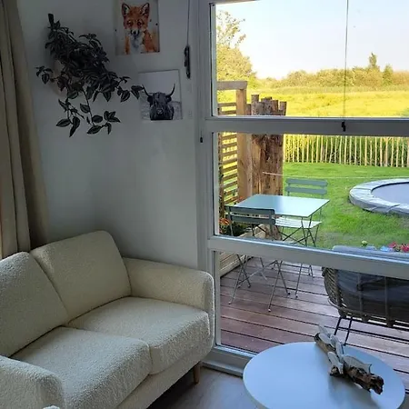 Tiny House, Close To Amsterdam And Zaanse Schans Apartment *